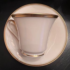 Lenox Eternal Teacup and Saucer - Thumbnail 2